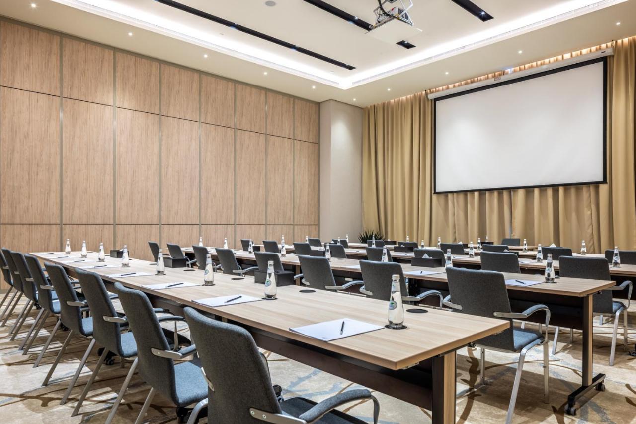 Aparthotel Citadines Abha Exterior foto Meeting room