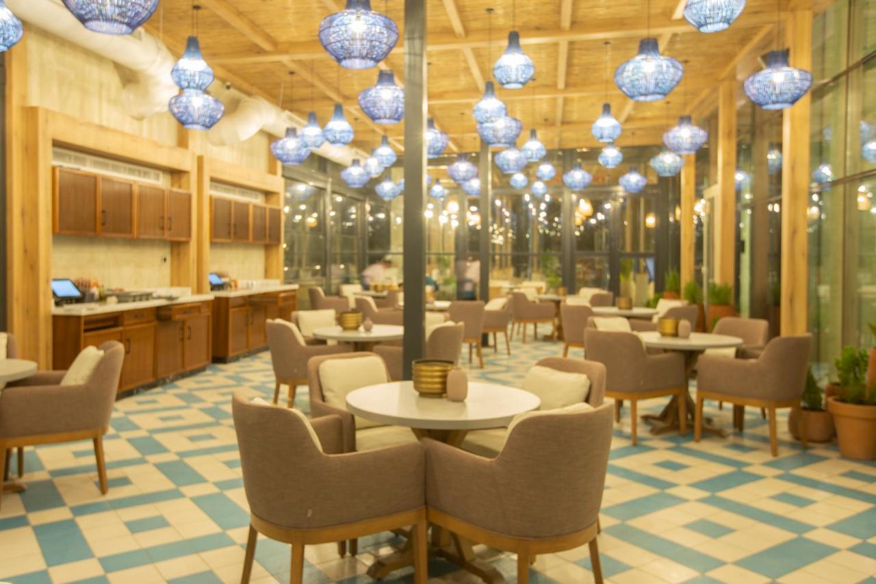 Aparthotel Citadines Abha Exterior foto The interior of the restaurant